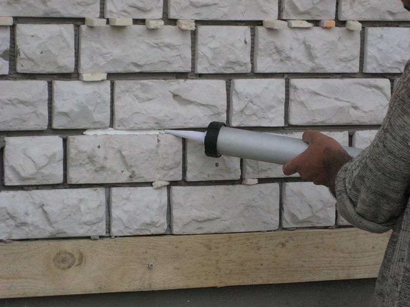 Робота з гіпсокартоном своїми руками зведення стін і перегородок
